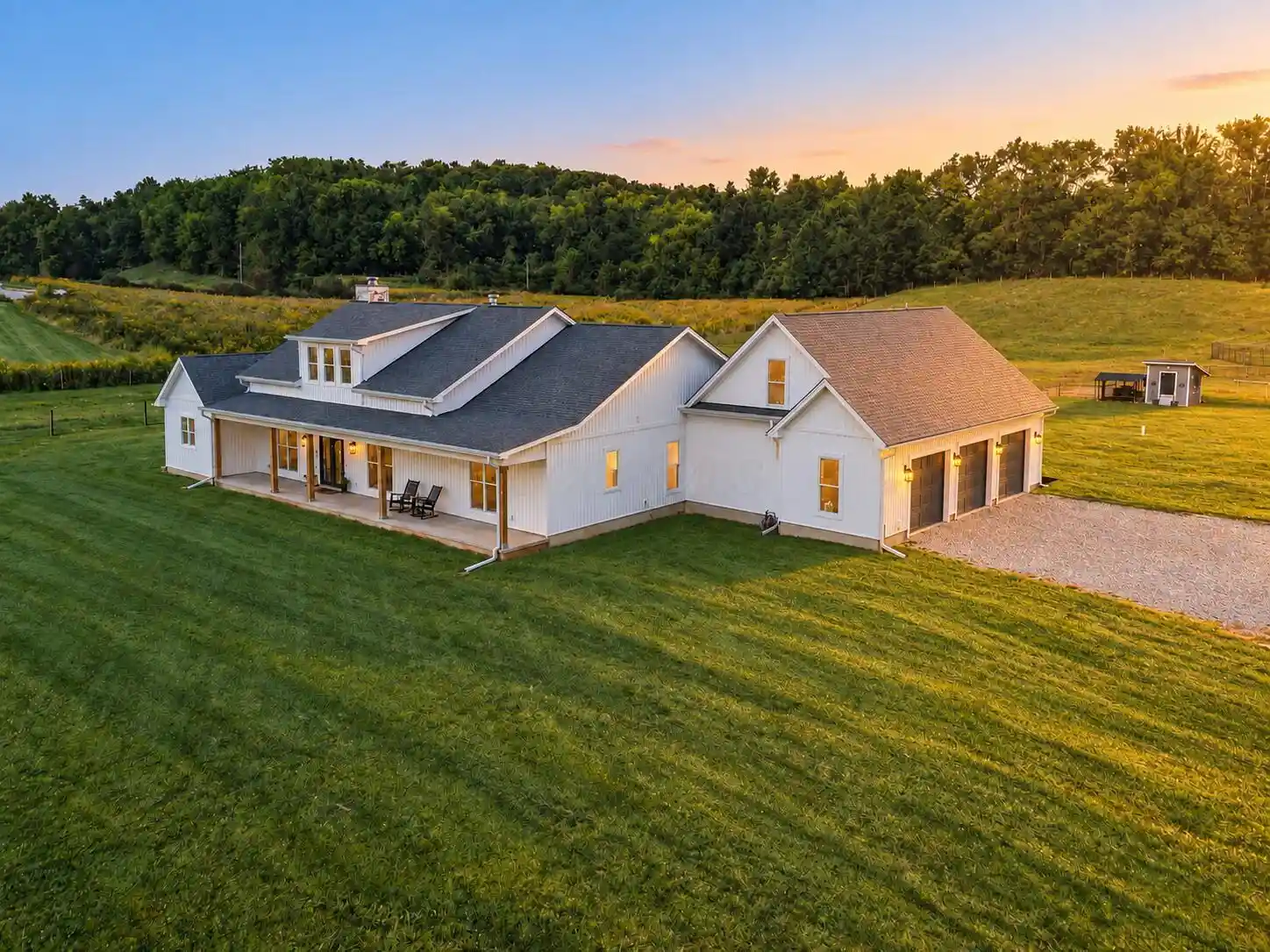 Single family home for sale at 6931 Ginger Hl Rd, Utica, OH 43080 | MLS# 226036856