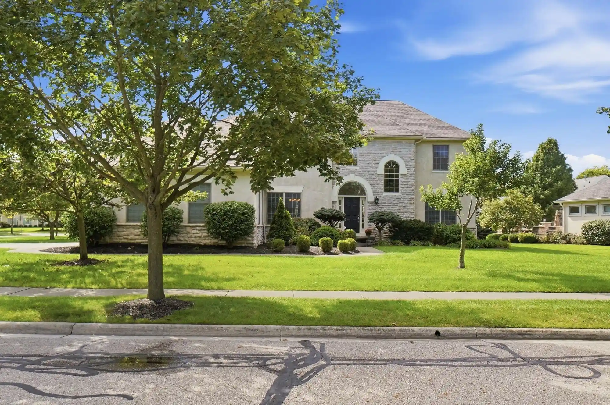 Photo 1 of Single family home for sale at 6725 Trafalgar Loop, Dublin, OH 43016 | MLS# 226036972 | Listing updated on 2026-10-09