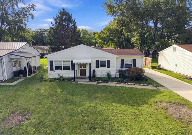 Photo 1 of Single family home for sale at 1125 Martinique Dr, Marion, OH 43302 | MLS# 226036874 | Listing updated on 2026-10-21