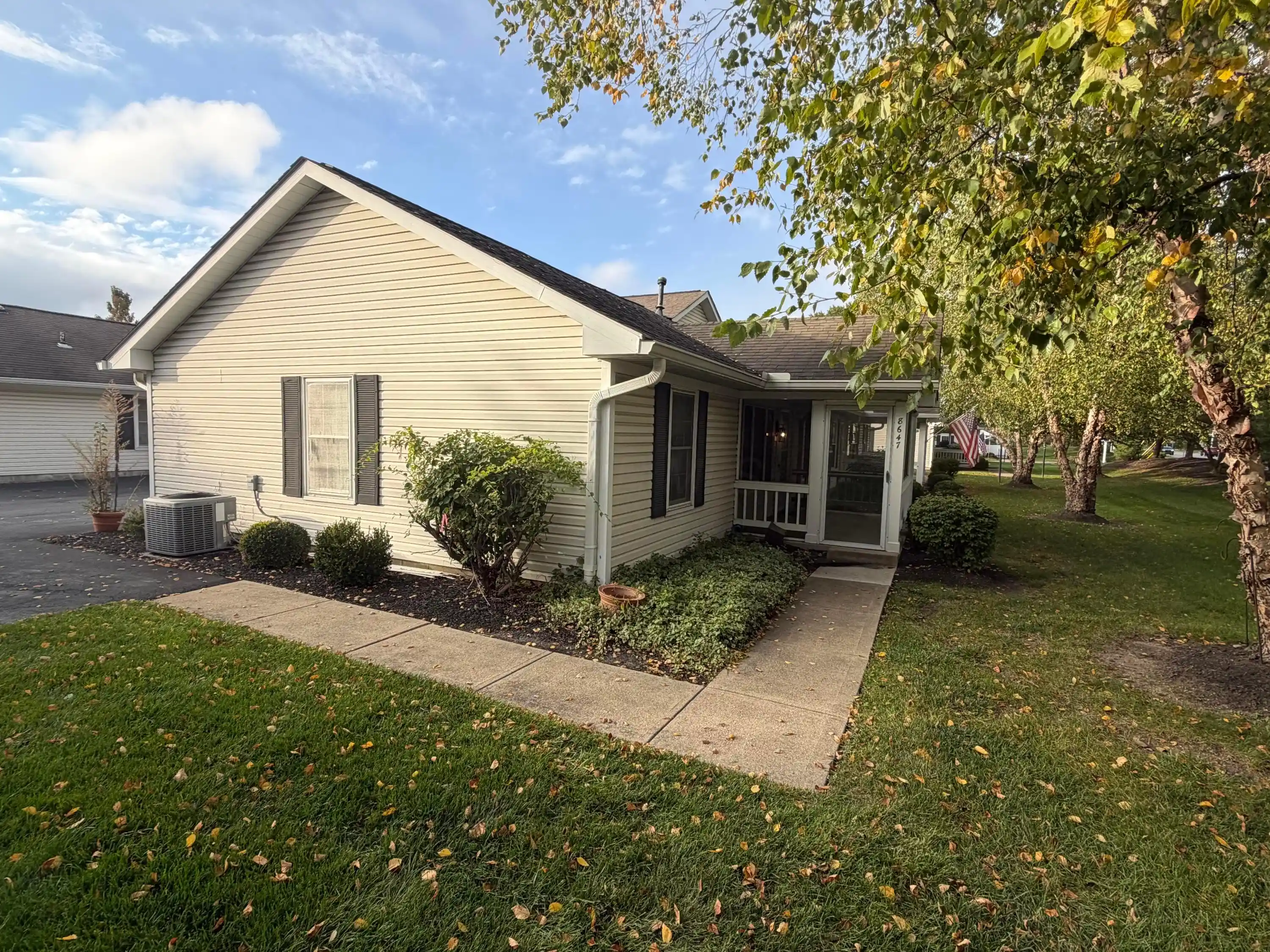 Condo for sale at 8647 Victoria Meadow Ln, Reynoldsburg, OH 43068 | MLS# 226036891