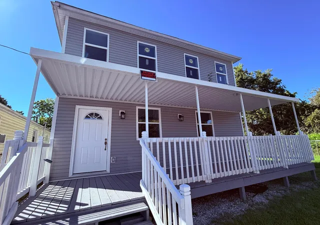 Photo 1 of Single family home for sale at 103 N Jones Ave, Columbus, OH 43222 | MLS# 226036950 | Listing updated on 2026-10-01