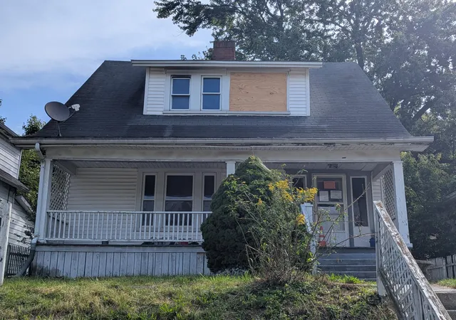 Photo 1 of Sale Pending at 134 S Shaffer St, Springfield, OH 45506 | MLS# 226038003 | Listing updated on 2026-10-27