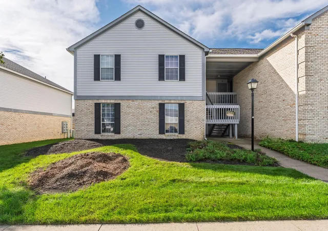 Photo 1 of Sale Pending at 2073 Park Run Dr #2073A, Columbus, OH 43220 | MLS# 226037533 | Listing updated on 2026-10-30