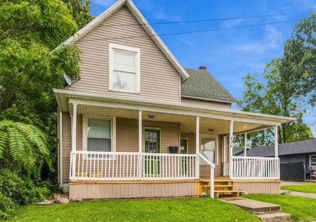 Multi family home for sale at 428 N State St, Marion, OH 43302 | MLS# 226037686