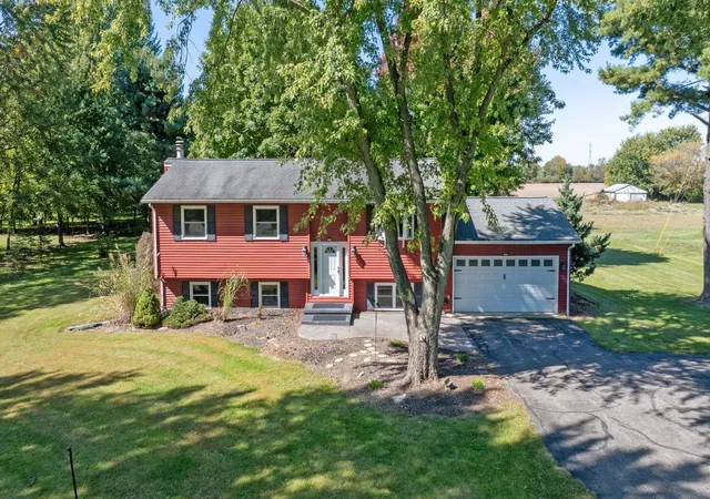 Photo 1 of Single family home for sale at 3916 Piatt Rd, Delaware, OH 43015 | MLS# 226038218 | Listing updated on 2026-10-22
