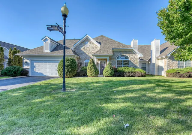 Photo 1 of Sale Pending at 5164 Vinings Bnd, Dublin, OH 43016 | MLS# 226037129 | Listing updated on 2026-10-25