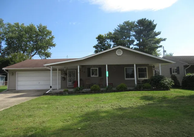 Photo 1 of Single family home for sale at 672 Saratoga Ave, Newark, OH 43055 | MLS# 226037189 | Listing updated on 2026-10-06