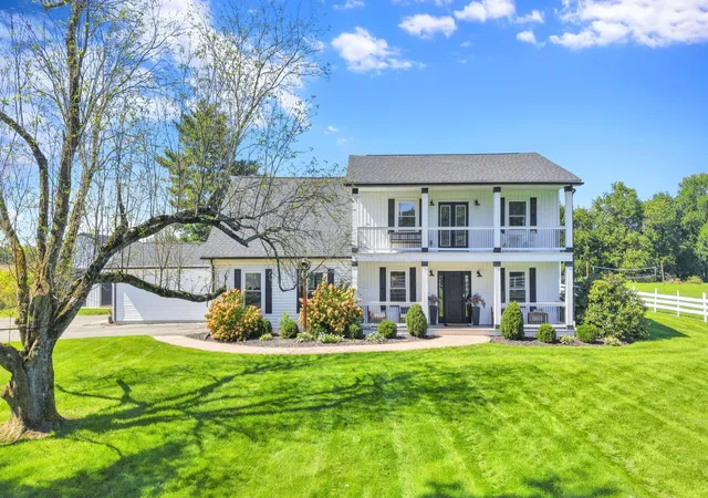 Photo 1 of Single family home for sale at 3270 Lancaster Rd, Granville, OH 43023 | MLS# 226037428 | Listing updated on 2026-10-26