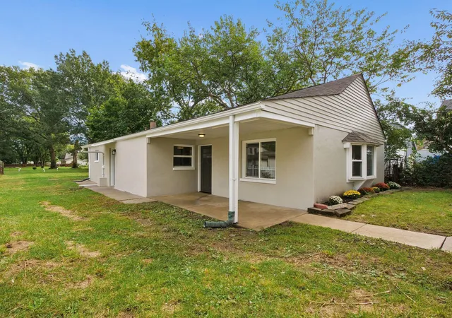 Single family home for sale at 4912 Harrisburg Pike, Grove City, OH 43123 | MLS# 226037321