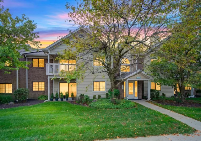 Photo 1 of Condo for sale at 6705 Meadow Crk Dr #205, Columbus, OH 43235 | MLS# 226037480 | Listing updated on 2026-10-13