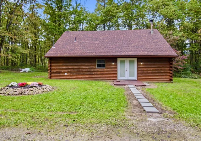 Photo 1 of Single family home for sale at 600 Branch Rd, Zanesville, OH 43701 | MLS# 226037504 | Listing updated on 2026-10-04