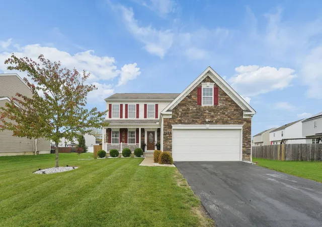 Photo 1 of Single family home for sale at 5255 Folsom Dr, Groveport, OH 43125 | MLS# 226039028 | Listing updated on 2026-10-14