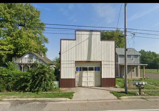 Single family home for sale at 9000 Water St, Orient, OH 43146 | MLS# 226037500