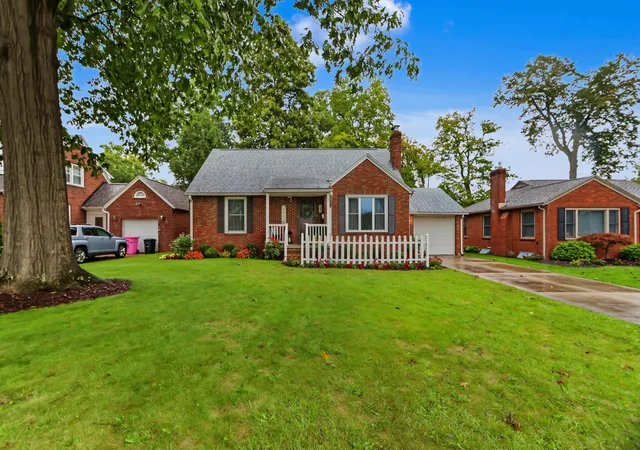 Photo 1 of Sale Pending at 662 Courtwright Blvd, Mansfield, OH 44907 | MLS# 226037618 | Listing updated on 2026-10-06