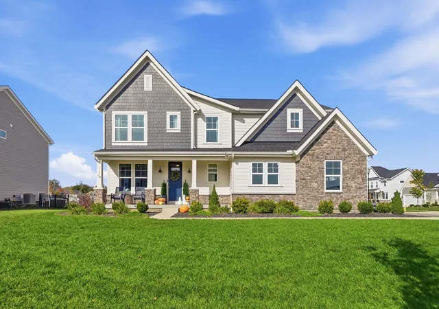 Photo 1 of Single family home for sale at 1100 Manorwood, Grove City, OH 43123 | MLS# 226038800 | Listing updated on 2026-10-15