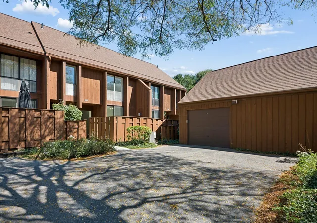 Photo 1 of Condo for sale at 5006 Smoketalk Ln, Westerville, OH 43081 | MLS# 226037702 | Listing updated on 2026-10-19
