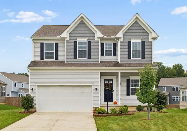 Single family home for sale at 849 Saddle Ave, Pataskala, OH 43062 | MLS# 226037724