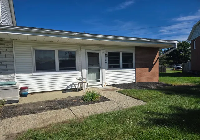Photo 1 of Condo for sale at 199 Buckeye Cir #B199, Columbus, OH 43217 | MLS# 226037773 | Listing updated on 2026-10-16