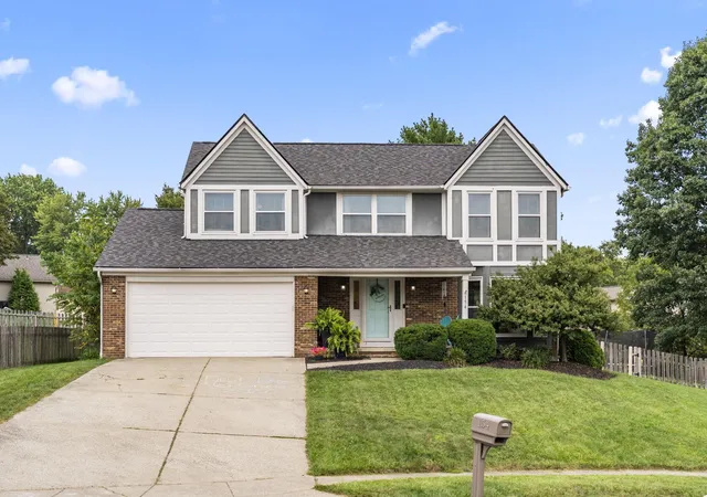 Photo 1 of Single family home for sale at 154 Helmbright Ct, Columbus, OH 43230 | MLS# 226037792 | Listing updated on 2026-10-08