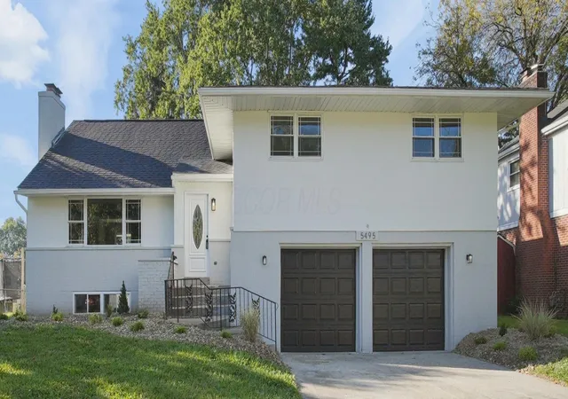 Photo 1 of Single family home for sale at 5495 Bradbury Ln, Columbus, OH 43232 | MLS# 226037804 | Listing updated on 2026-10-20