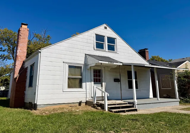 Photo 1 of Single family home for sale at 1464 E 21st Avenue, Columbus, OH 43211 | MLS# 226037911 | Listing updated on 2026-10-23