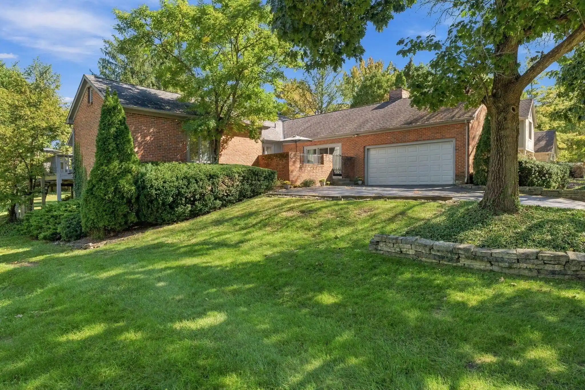 Photo 1 of Single family home for sale at 8874 Cruden Bay Ct, Dublin, OH 43017 | MLS# 226037854 | Listing updated on 2026-10-30