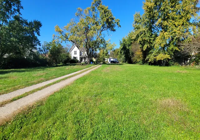Single family home for sale at 789 Norton Rd, Columbus, OH 43228 | MLS# 226037878