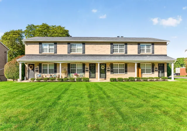 Photo 1 of Condo for sale at 3509 Sunset Dr, Columbus, OH 43221 | MLS# 226039081 | Listing updated on 2026-10-28