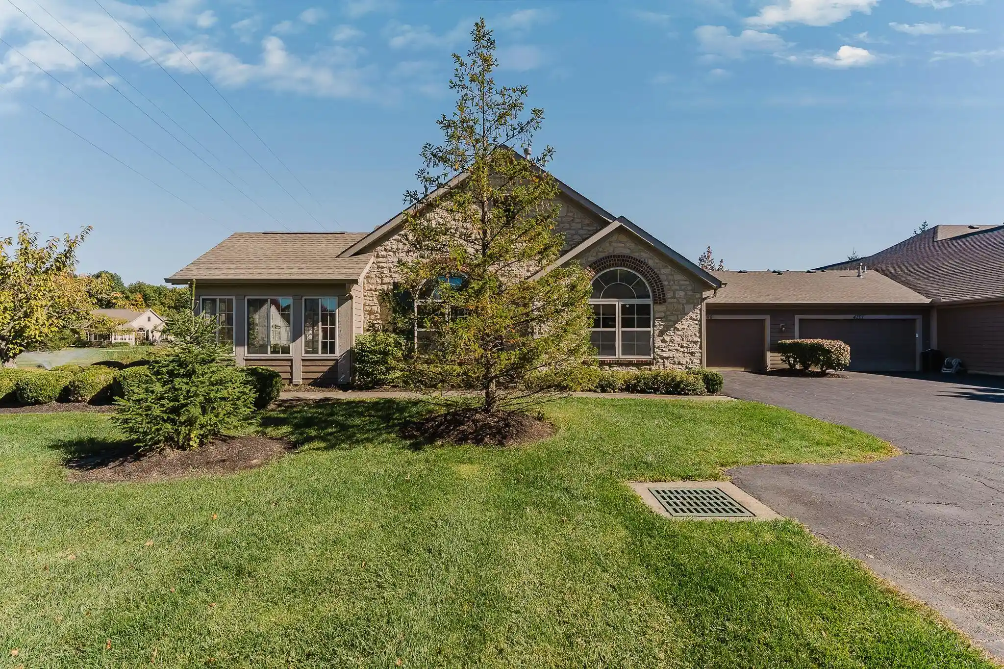 Condo for sale at 4199 Windsor Brg Pl, New Albany, OH 43054 | MLS# 226040004