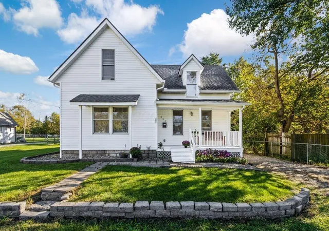 Photo 1 of Single family home for sale at 351 Madison St, Plain City, OH 43064 | MLS# 226038091 | Listing updated on 2026-10-12