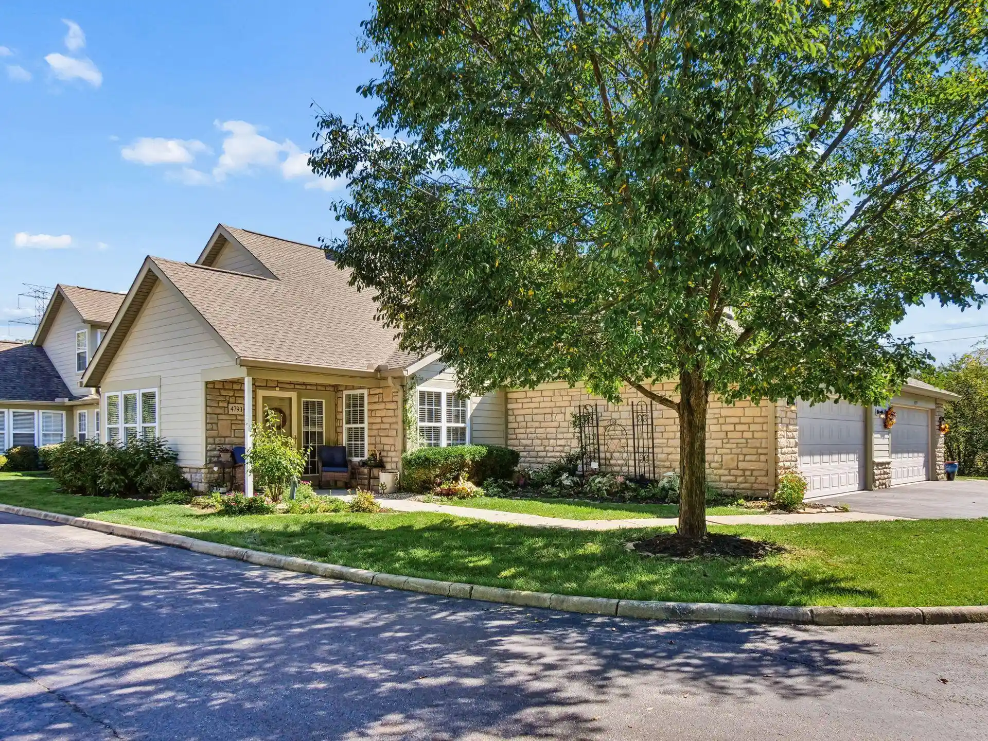 Listing Photo 1 - Condo for sale in 4793 Turning Leaf Pl located at 4793 Turning Leaf Pl, Powell, OH 43065 - Unit 4793 Turning Leaf Pl