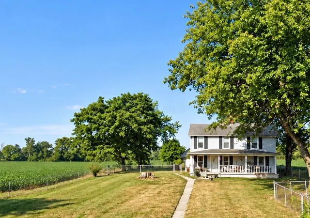 Single family home for sale at 16569 Five Points Pike, Mount Sterling, OH 43143 | MLS# 226038822