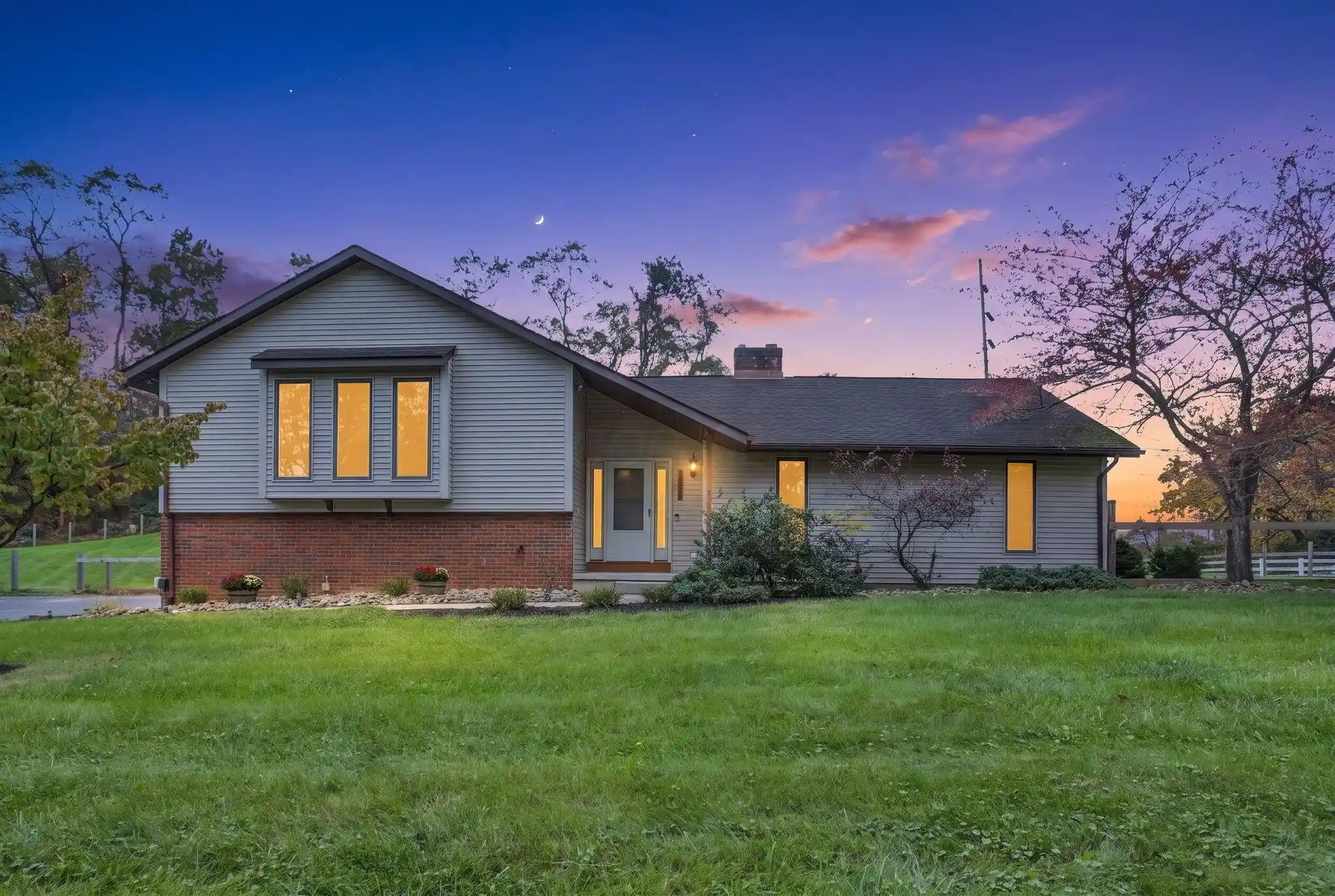 Single family home for sale at 1710 Marietta Rd NE, Lancaster, OH 43130 | MLS# 226039519