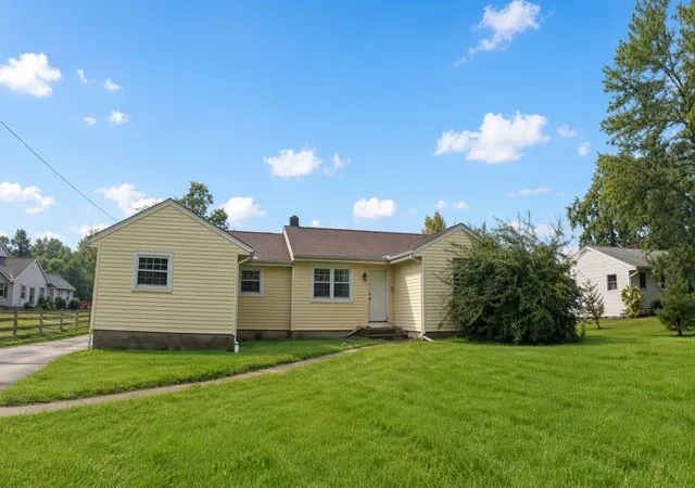 Photo 1 of Single family home for sale at 6045 Refugee Rd Nw, Pickerington, OH 43147 | MLS# 226038013 | Listing updated on 2026-10-29