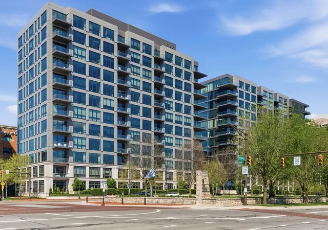 Photo 1 of Condo for sale at 250 W Spring St #1113, Columbus, OH 43215 | MLS# 226039835 | Listing updated on 2026-10-20