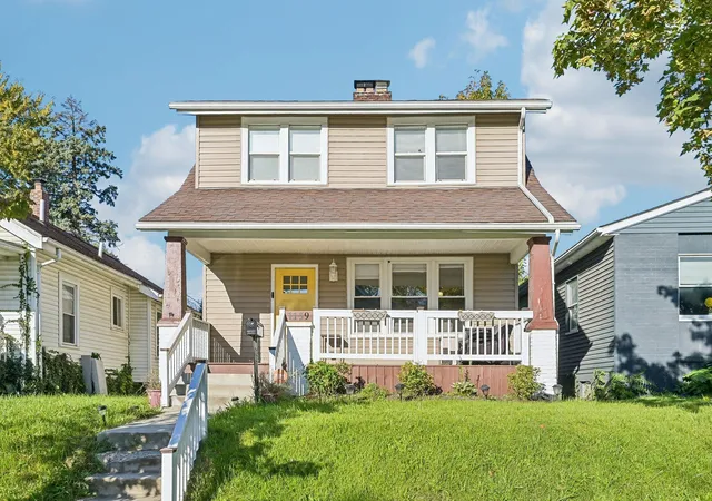 Single family home for sale at 1159 Oakwood Ave, Columbus, OH 43206 | MLS# 226038492