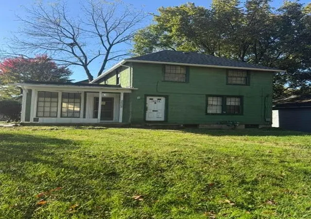 Photo 1 of Multi family home for sale at 2605 Neil Ave #2605 1/2, Columbus, OH 43202 | MLS# 226038475 | Listing updated on 2026-10-28