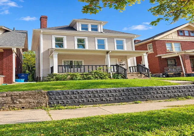 Photo 1 of Single family home for sale at 1018 S Ohio Ave, Columbus, OH 43206 | MLS# 226038356 | Listing updated on 2026-10-14