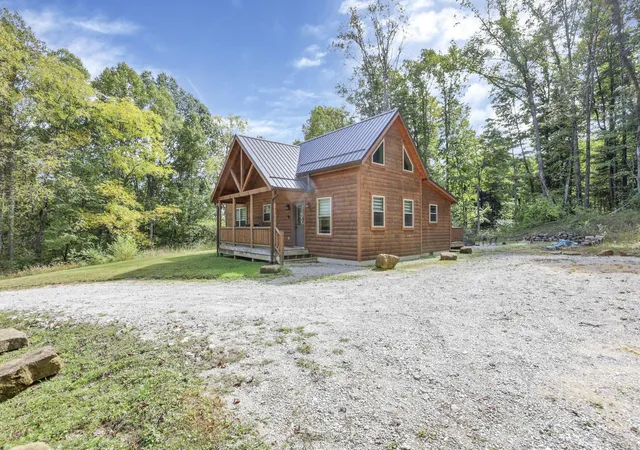 Single family home for sale at 15009 Jack Run Rd, Rockbridge, OH 43149 | MLS# 226038364
