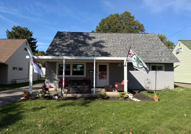 Photo 1 of Single family home for sale at 4132 Powell Ave, Columbus, OH 43213 | MLS# 226038473 | Listing updated on 2026-10-09