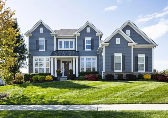 Photo 1 of Single family home for sale at 2881 Highland Woods Blvd, New Albany, OH 43054 | MLS# 226039329 | Listing updated on 2026-10-25