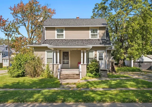 Multi family home for sale at 224 Superior St, Marion, OH 43302 | MLS# 226038670