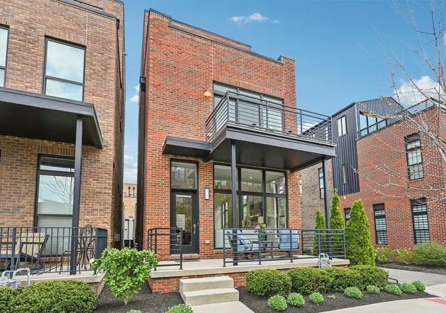 Single family home for sale at 304 Cornelius St, Columbus, OH 43215 | MLS# 226038617