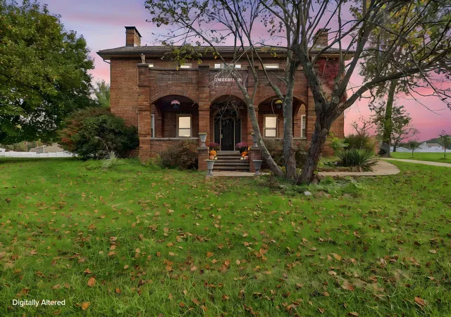 Photo 1 of Single family home for sale at 2960 S River Rd, Zanesville, OH 43701 | MLS# 226038624 | Listing updated on 2026-10-17