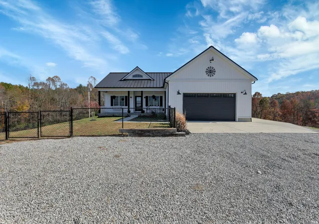 Photo 1 of Single family home for sale at 37630 Price Rd, Logan, OH 43138 | MLS# 226038642 | Listing updated on 2026-10-10