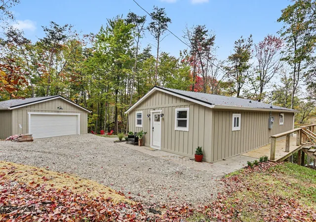 Photo 1 of Single family home for sale at 314 Chinook Ln, Bremen, OH 43107 | MLS# 226039444 | Listing updated on 2026-10-21