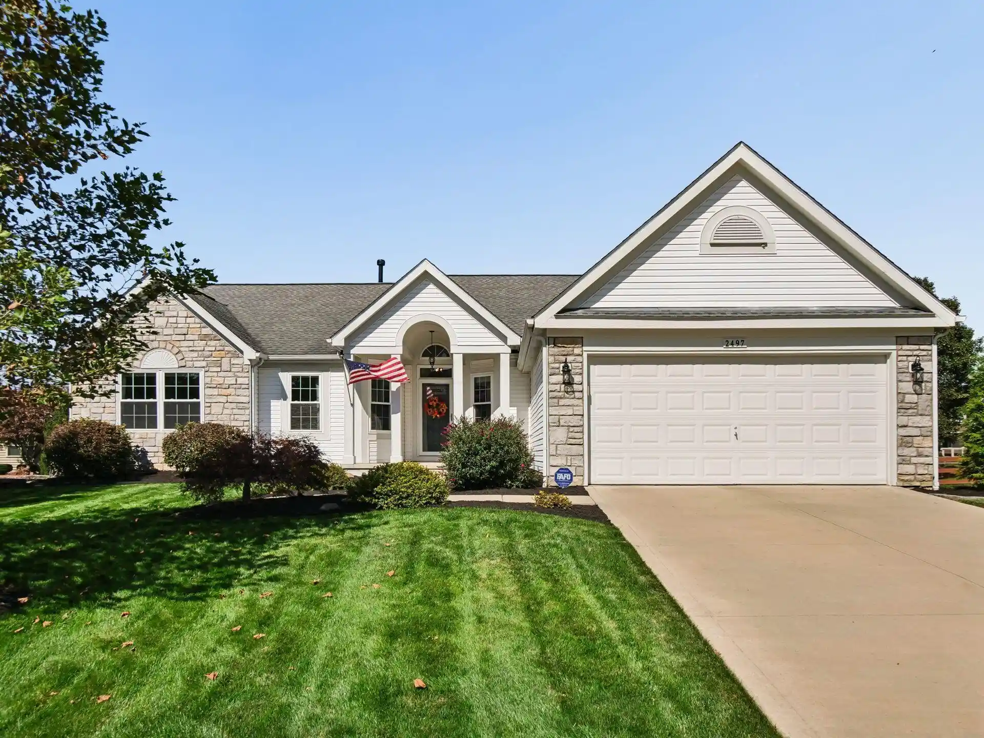 Photo 1 of Single family home for sale at 2497 Abbey Knoll Dr, Lewis Center, OH 43035 | MLS# 226038812 | Listing updated on 2026-10-18