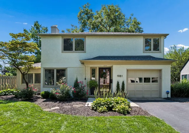 Photo 1 of Single family home for sale at 1981 Inchcliff Rd, Columbus, OH 43221 | MLS# 226038748 | Listing updated on 2026-10-16