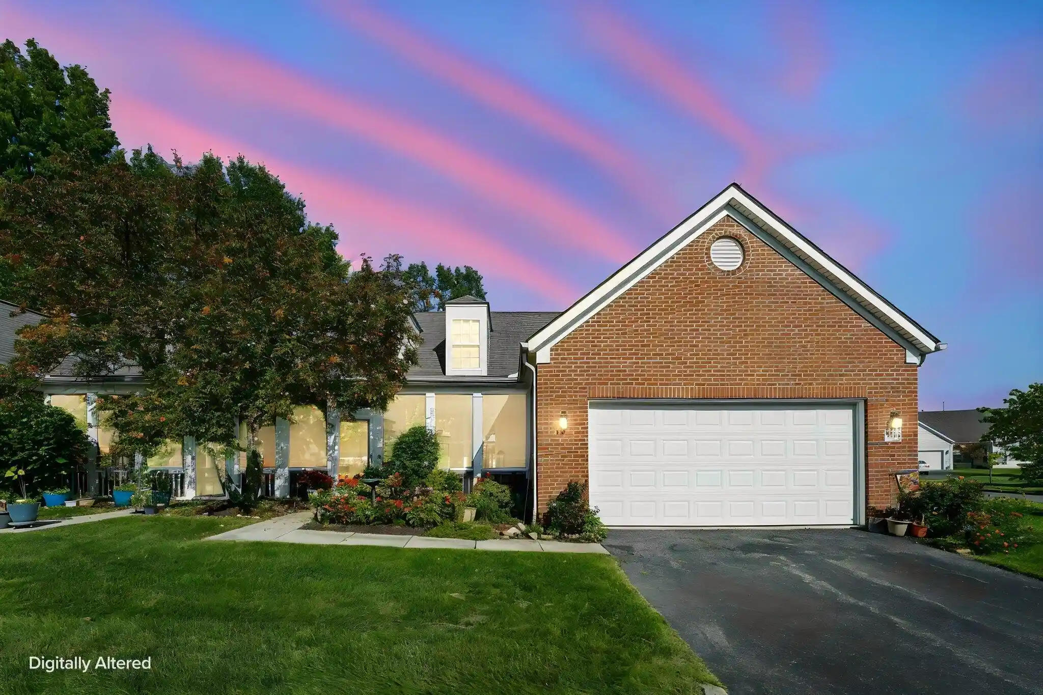Listing Photo 1 - Condo for sale in 5998 Naughten Pond Dr located at 5998 Naughten Pond Dr, Columbus, OH 43213 - Unit 5998 Naughten Pond Dr
