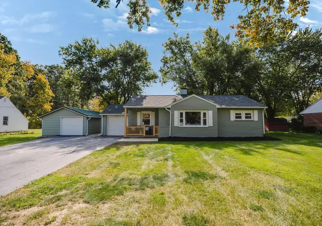 Single family home for sale at 1277 Evergreen Rd, Marion, OH 43302 | MLS# 226038728